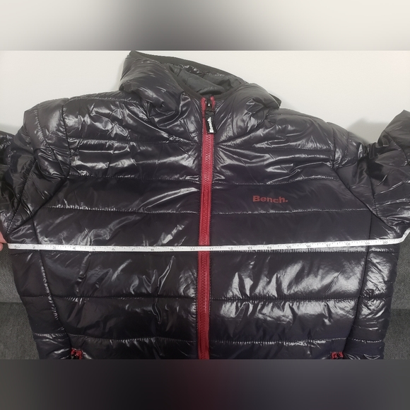 Bench Puffer Jacket - Picture 5 of 6